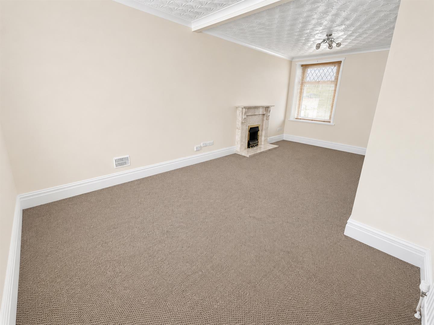 Tyn Y Bonau Road, Pontarddulais, Swansea, SA4 8RZ